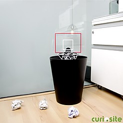 Basketball-Papierkorb mit Ton