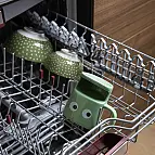 Spülmaschinenfest, Handwäsche wird empfohlen.