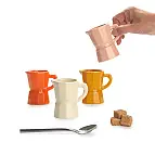 Das Set enthält 4 Tassen