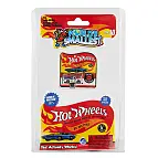 Enthält eine Miniaturversion der originalen Hot Wheels-Blisterpackung.