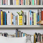 Verwenden Sie es als Buchstütze
