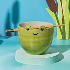 Ramen-Schüssel mit tierischen Essstäbchen