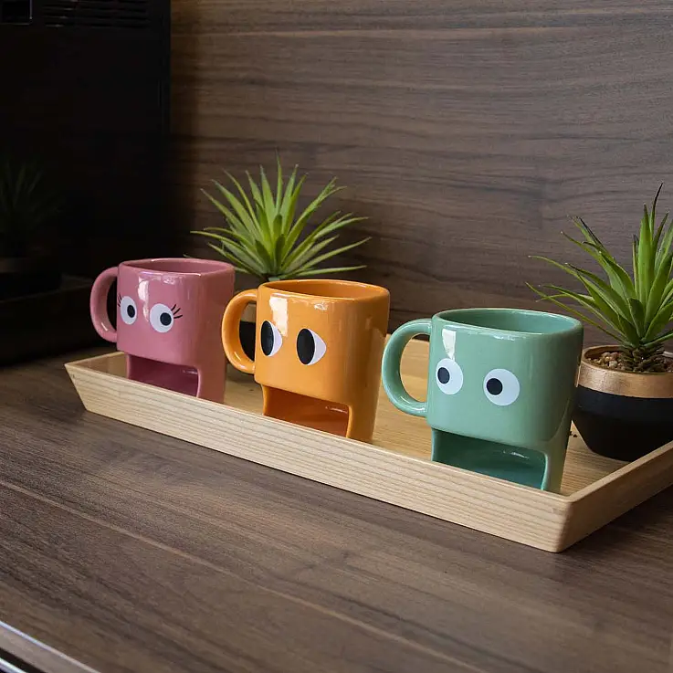 Das Fach fasst 2 Kekse oder Plätzchen.