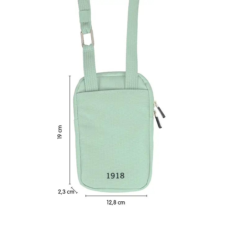 Es hat mehrere Taschen